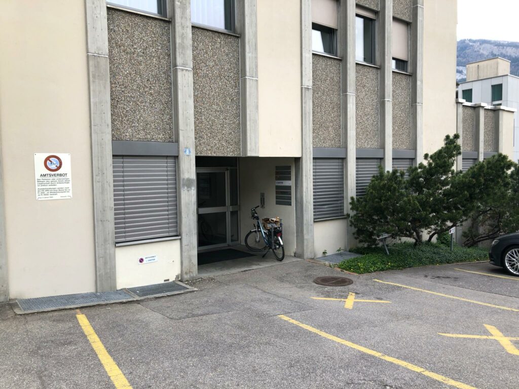 Gebäudeeingang am Seilerbahnweg